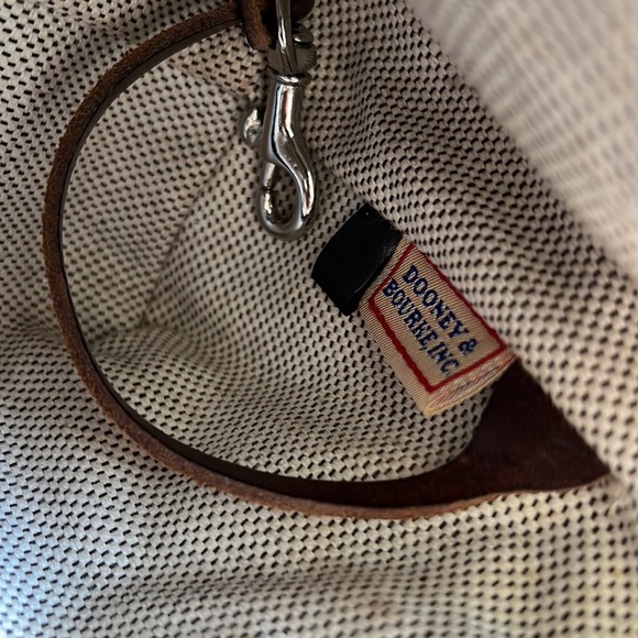 Authentic Dooney and Bourke Wedge Bag - Picture 11 of 11